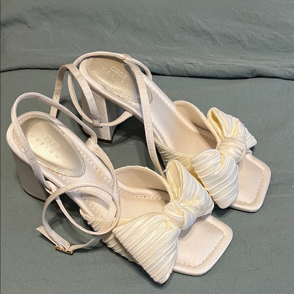 Elegant Cream Strappy Heels